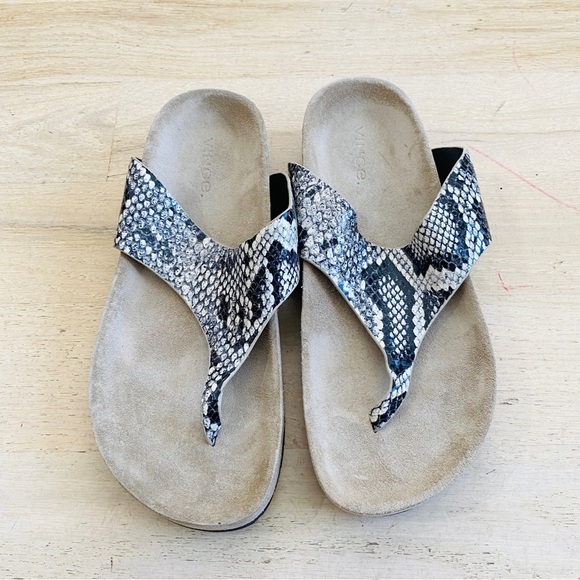 Vince snakeskin embossed leather thong sandals - Picture 1 of 7